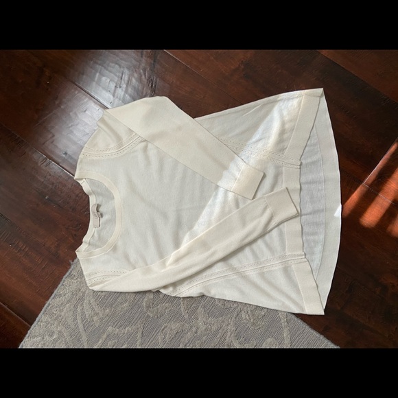 Sweater - Picture 1 of 1